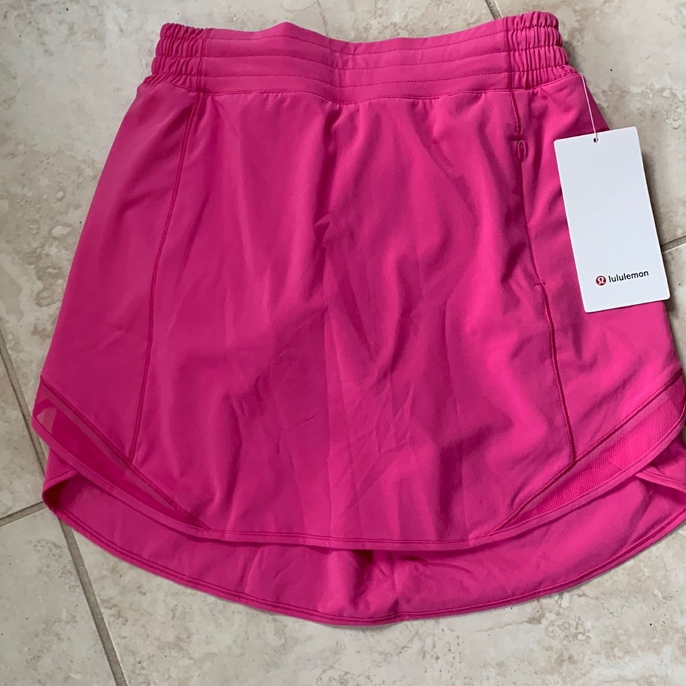 New Lululemon Hotty Hot HR Skirt.